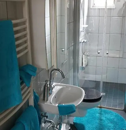 Angela 巴登-巴登