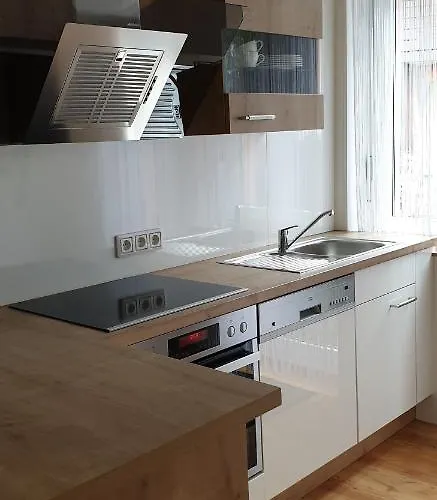 Angela * بادن بادن